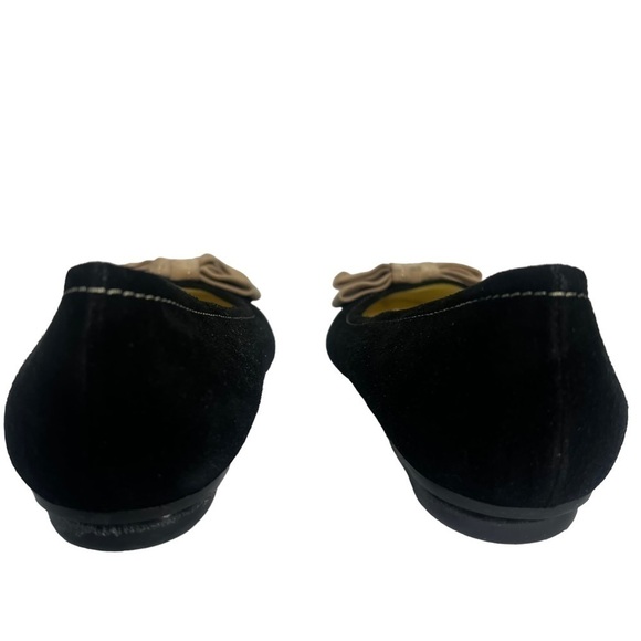 Bruno Magli Black and Tan Suede Bow Front Slip On Flats Size 7.5 M - Picture 5 of 7